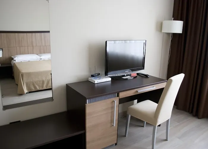 Alojamento de Acomodação e Pequeno-almoço Galileo 4*